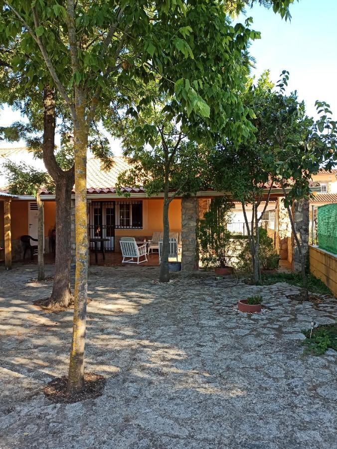 Апартаменты Vettonia Rural Санта-Крус-де-ла-Сьерра Экстерьер фото